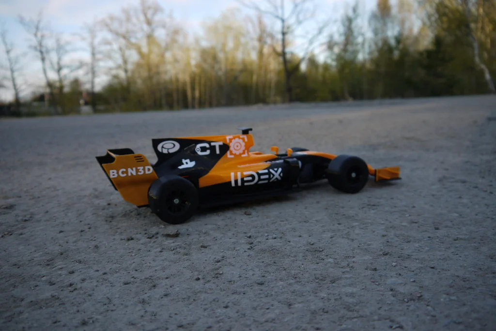 3D модель OpenRC F1 McLaren Edition - Двухцветная модель - фото 2