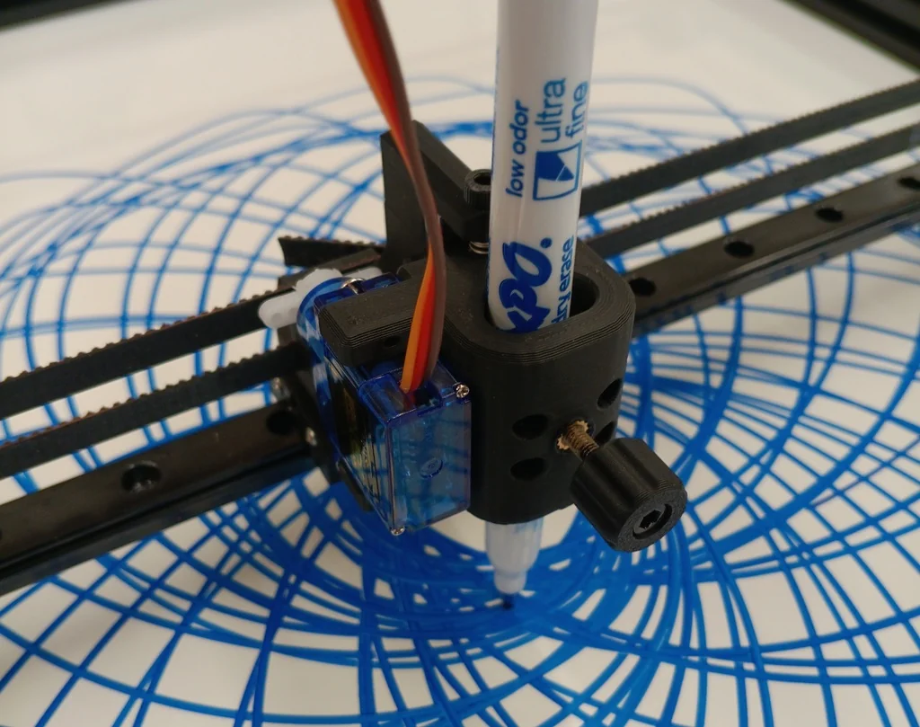 Циклоидный ручной плоттер