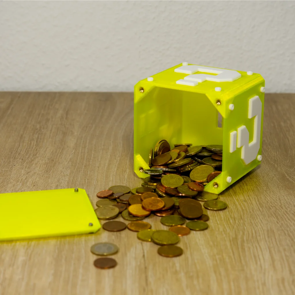 Копилка в стиле Супер Марио