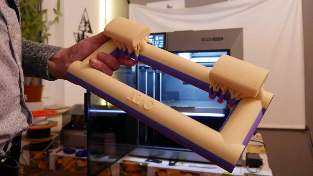 Anycubic Kobra X - Филаментный держатель и мусорная коробка