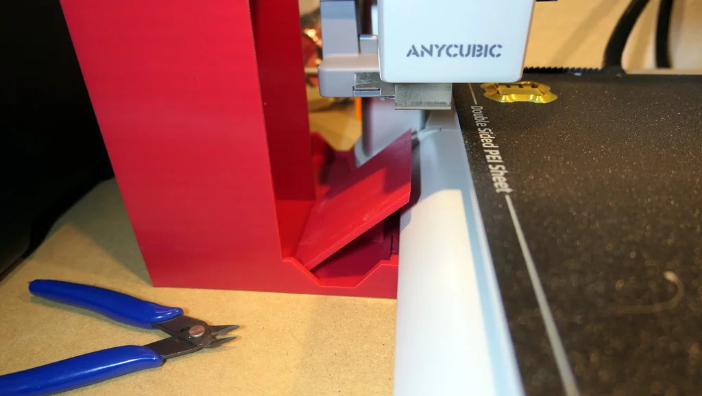 Anycubic Kobra X - Филаментный держатель и мусорная коробка