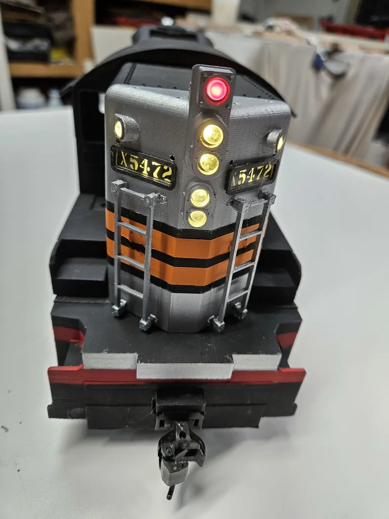1:29 Модель локомотива EMD SD9 Southern Pacific