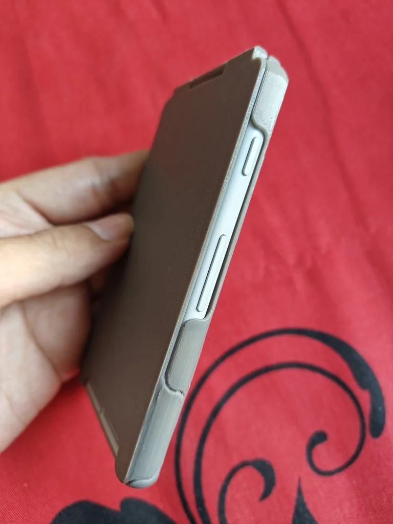 3D модель Захисний чохол для Xteink X4 з 360-градусним шарніром - фото 2