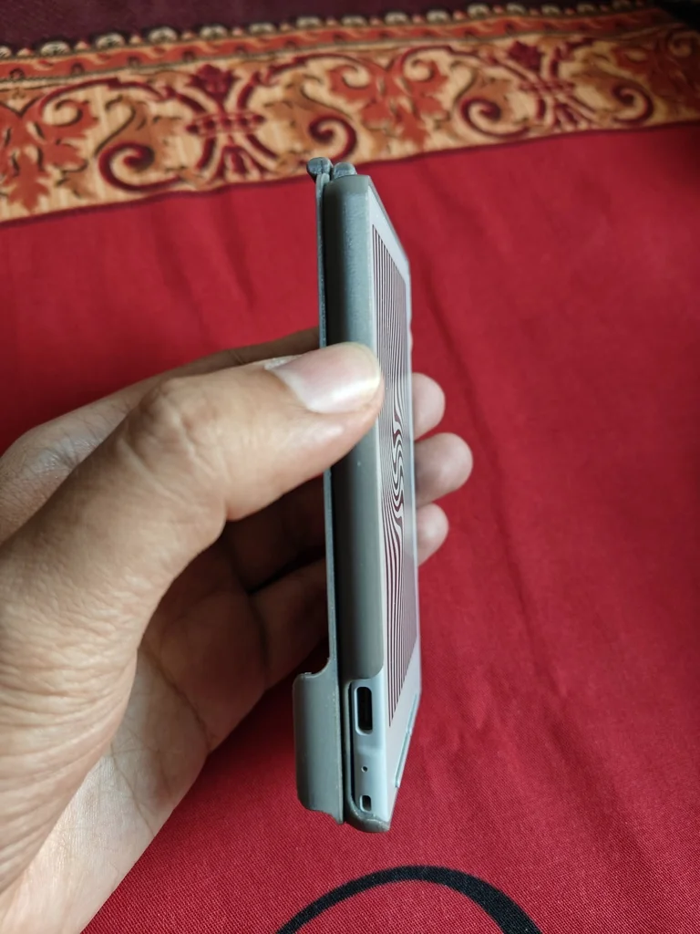 3D модель Захисний чохол для Xteink X4 з 360-градусним шарніром - фото 8