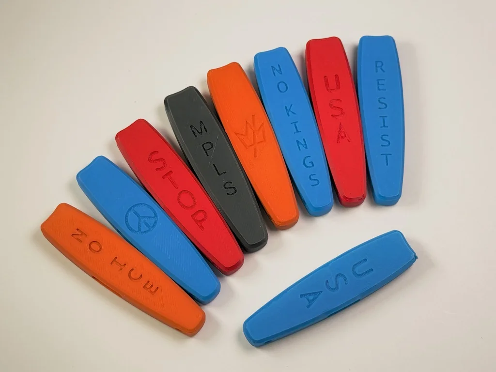 PROTEST Свистки для Протестов