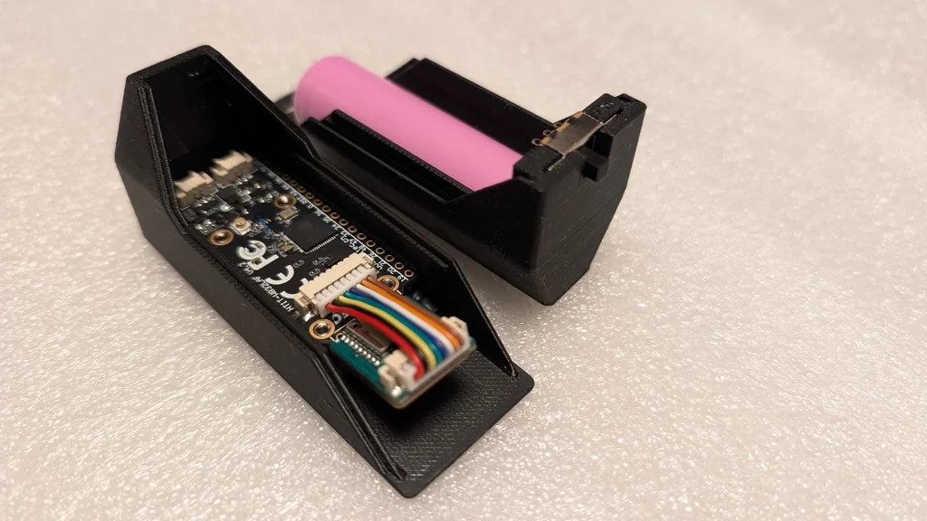 3D модель Корпус Heltec V4 з GPS та перемикачем - фото 2