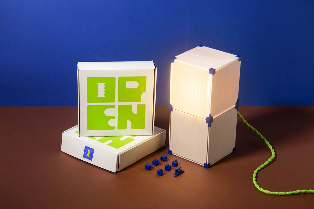 Открытая лампа: доступный проект освещения