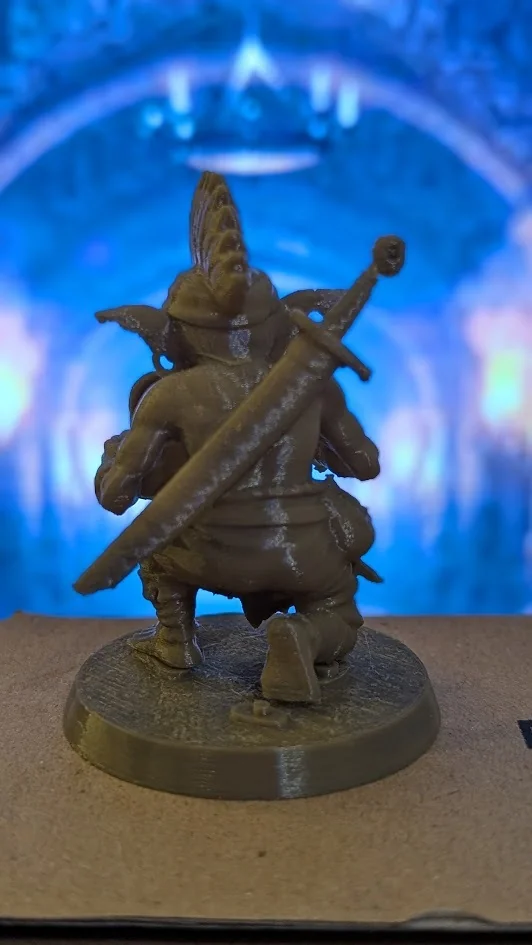 Миниатюра Goblin Rogue для DND