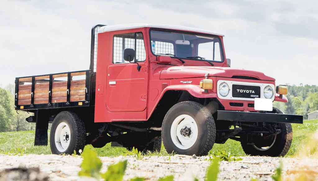 Модель Toyota FJ40 2 Door