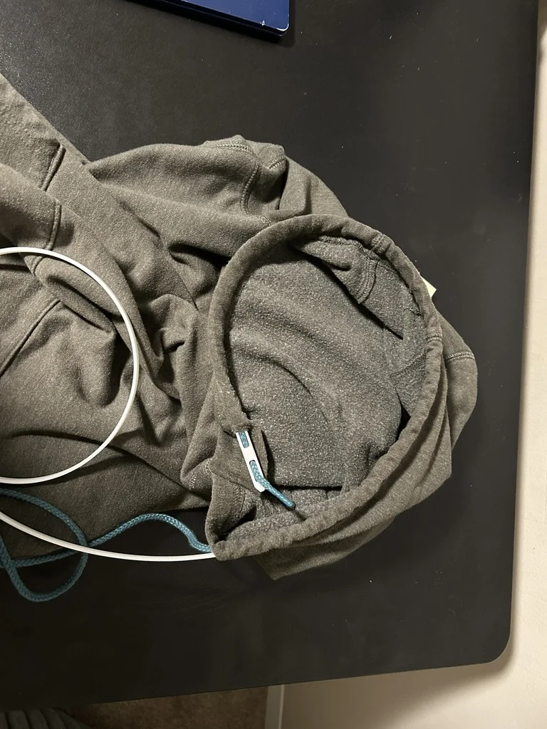 Игла для шнурка