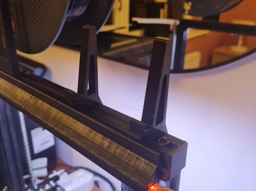 3D модель Держатель телефона для 3D-принтера - фото 2