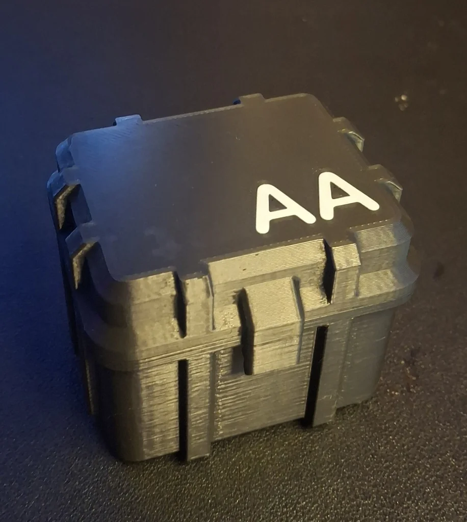 3D модель Коробка для 12 батарей AA - фото 2