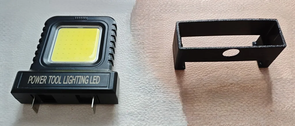 3D модель Держатель для LED-лампы - фото 3