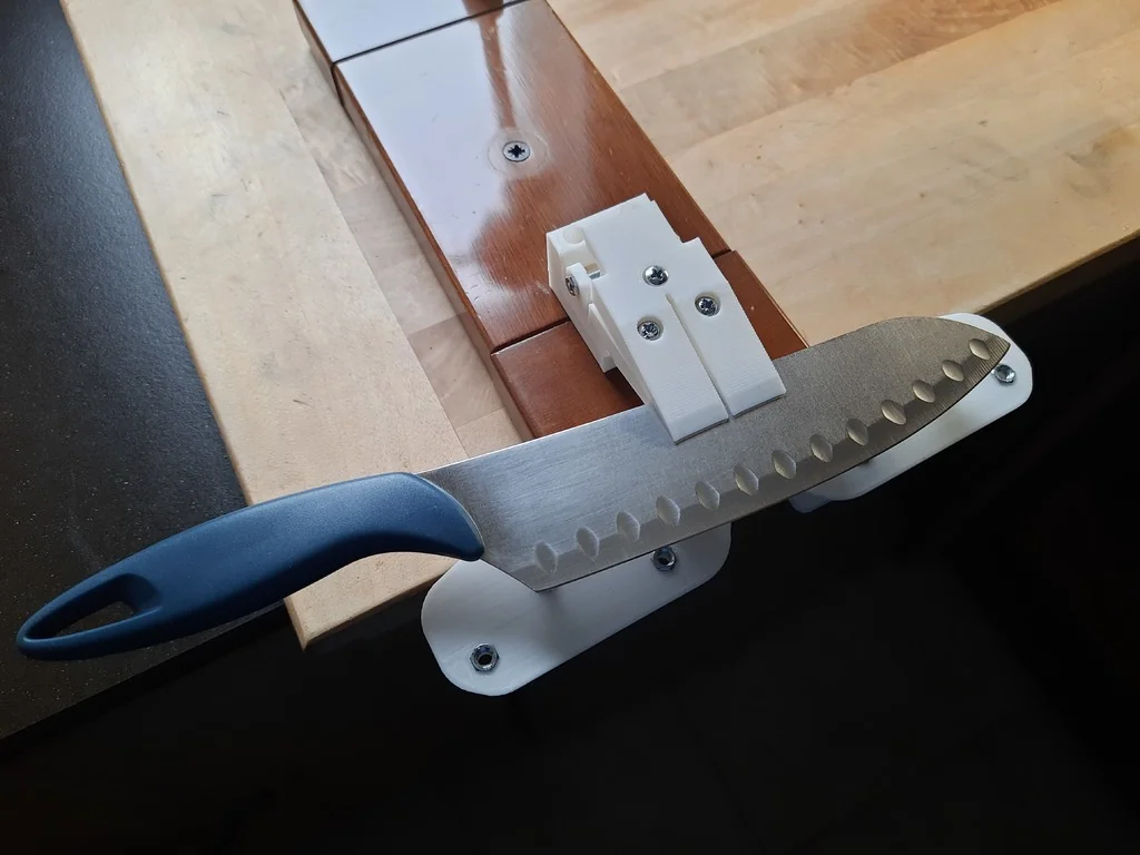 Ножевой точильный станок с фиксированным углом