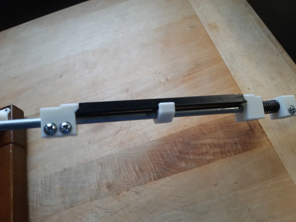 Ножевой точильный станок с фиксированным углом