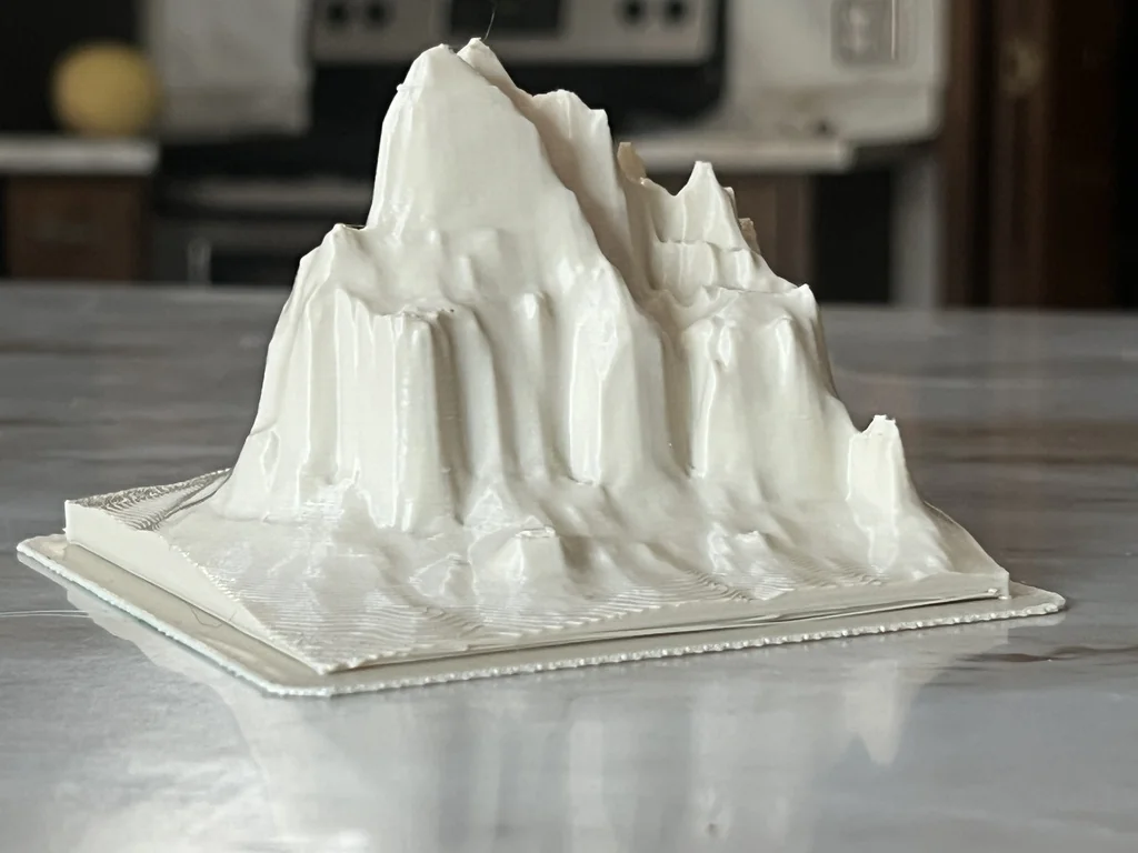 Модель Shiprock, Нью-Мексико