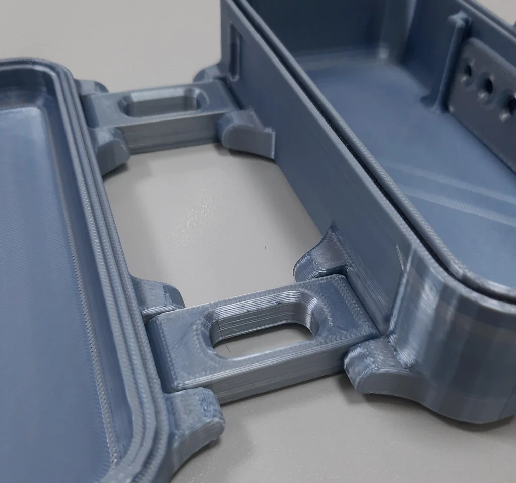 Коробка для сверл повышенной прочности