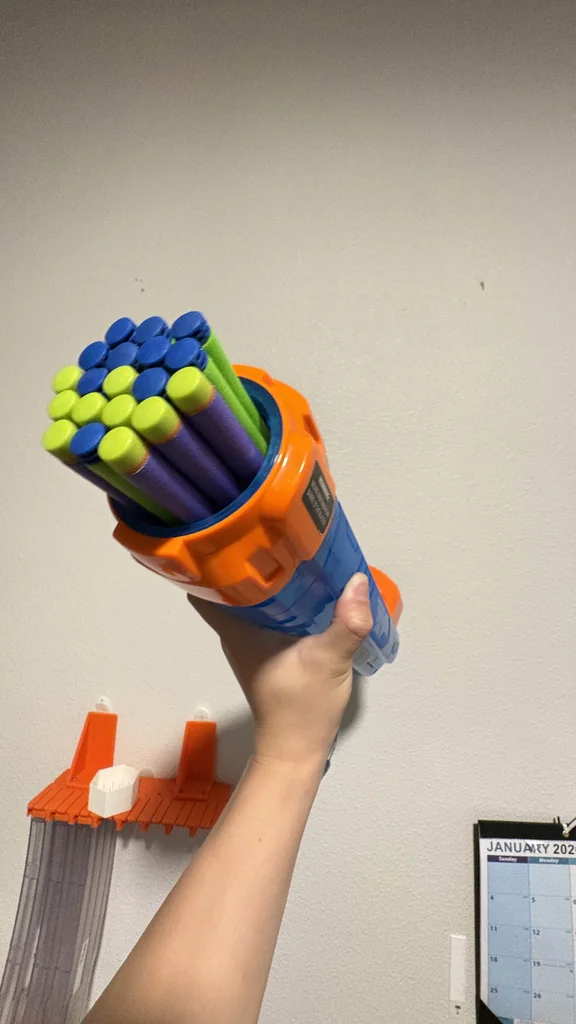 Модель Nerf Dog Launcher для шариков