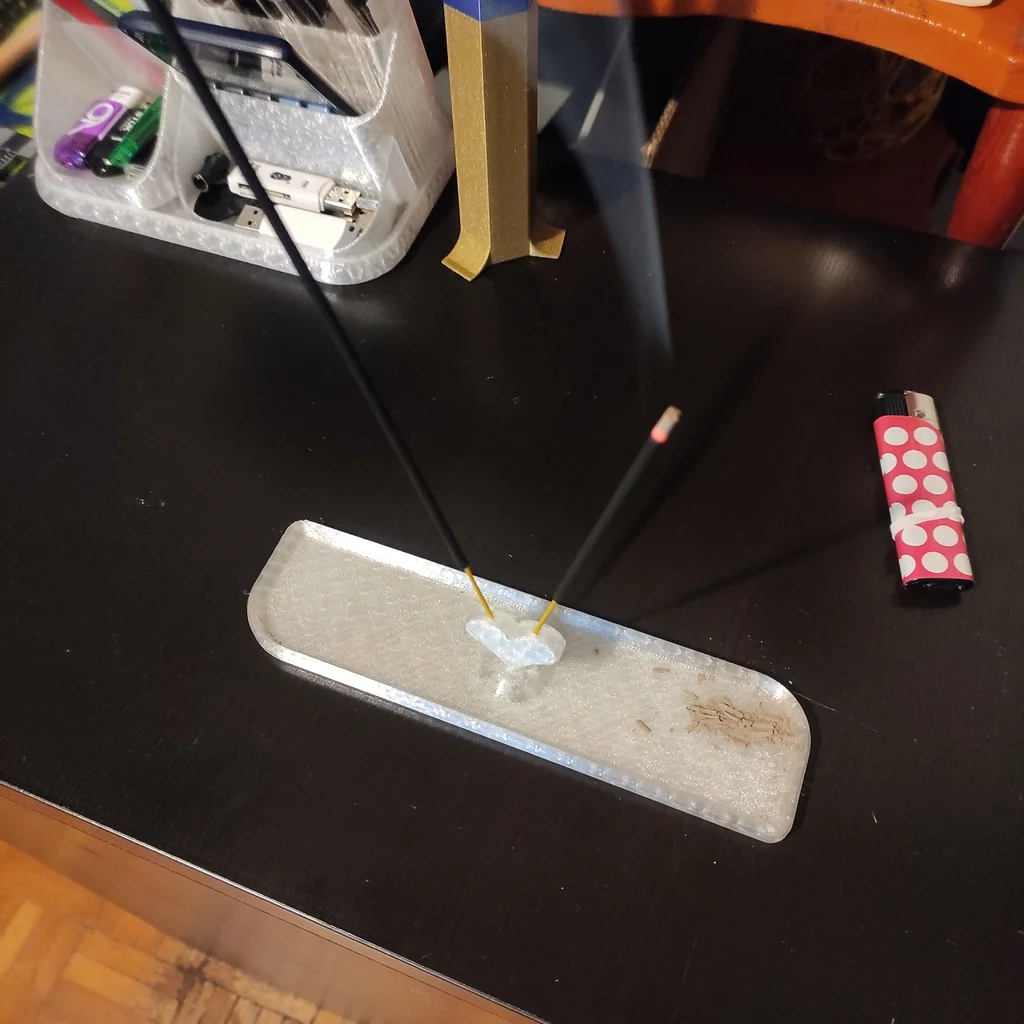 3D модель Подставка для благовоний в форме сердца - фото 4