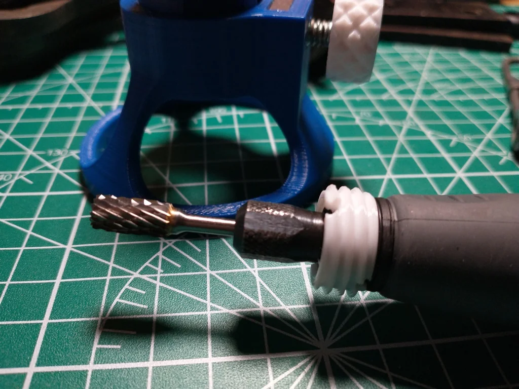 3D модель Адаптер для колена гибкого вала Dremel - фото 1