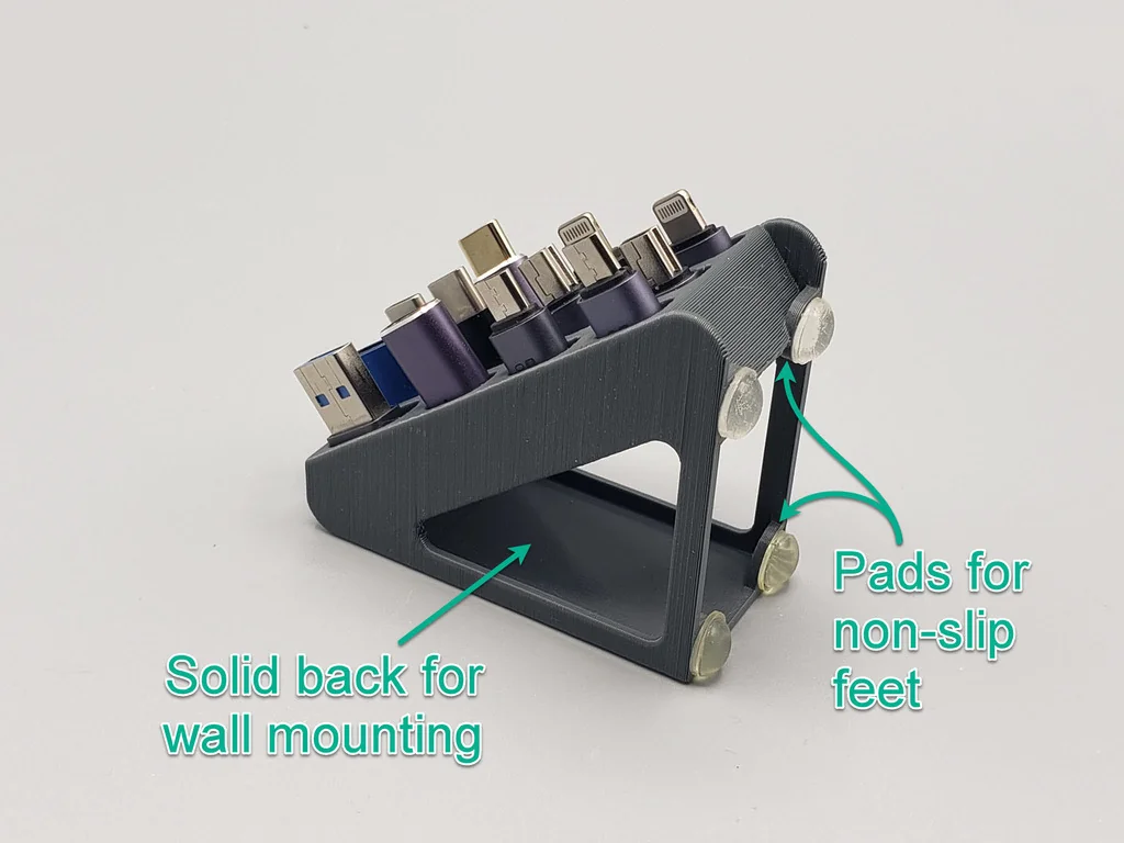 Стойка для адаптеров USB-C