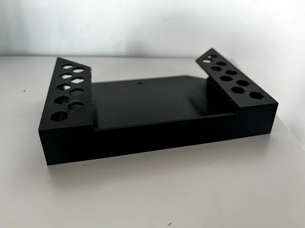 3D модель Крепление для TP-Link MR100 - фото 4