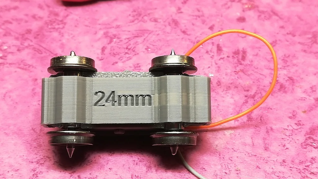 DIY моторные тележки, формат Tenshodo, V5 24мм