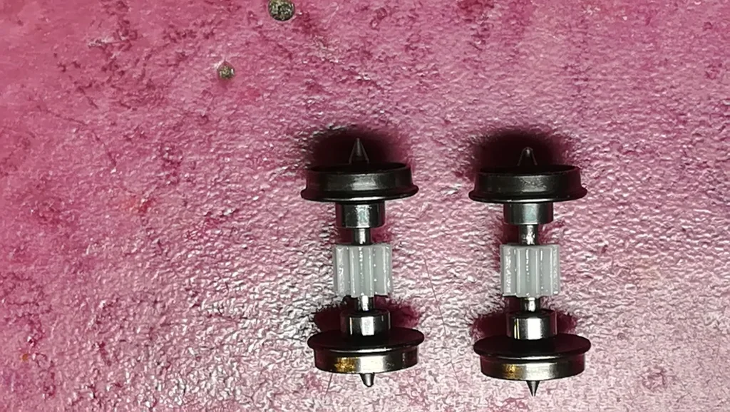 DIY моторные тележки, формат Tenshodo, V5 24мм