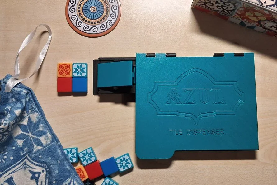 3D модель Диспенсер плиток для игры Azul - фото 2