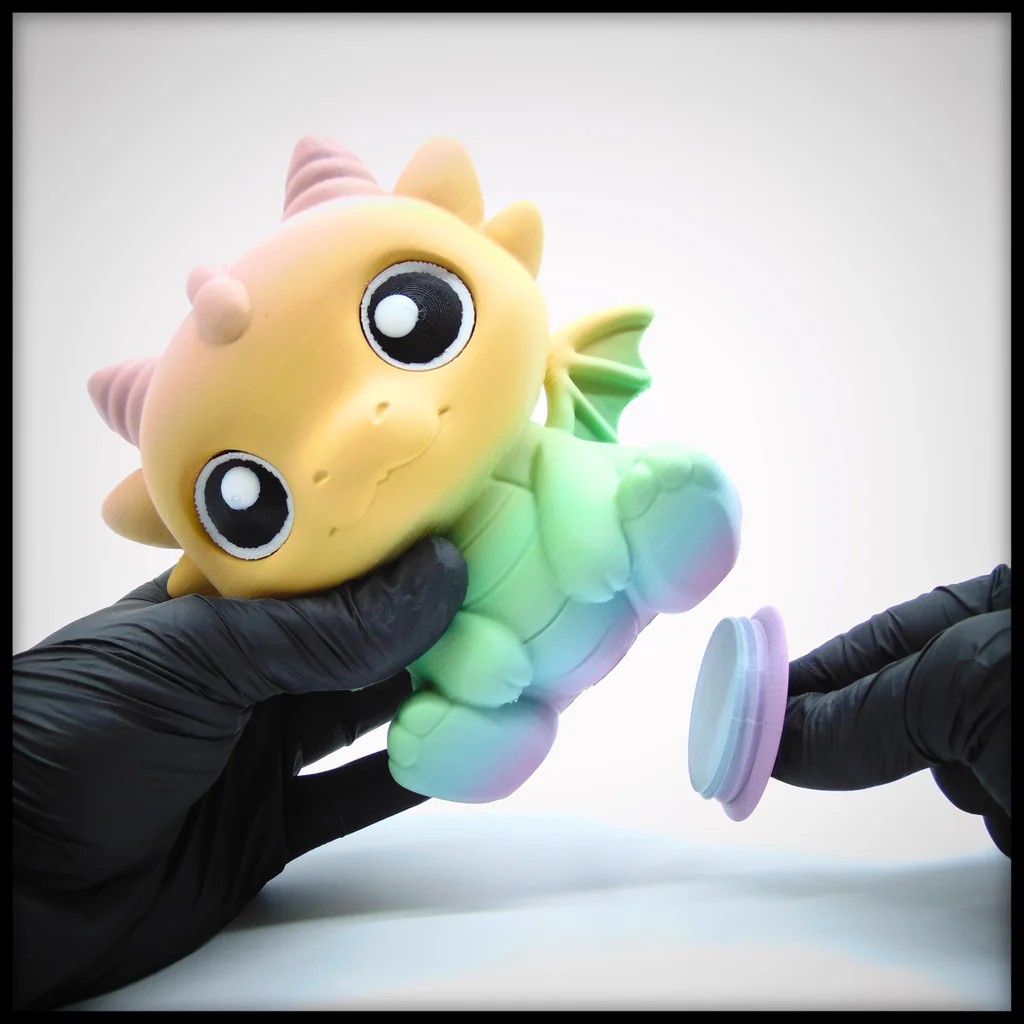 Милая копилка в форме дракончика