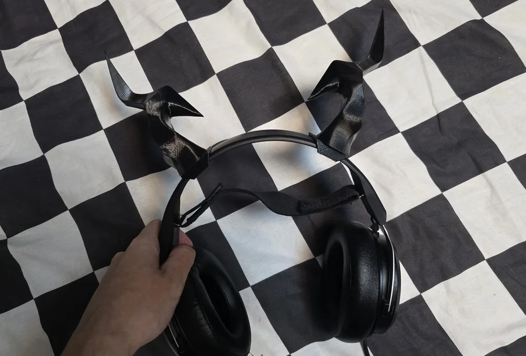 Рога для наушников Chen Qianyu (AK:ENDFIELD)