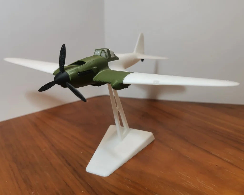 Ил-2: Модель ранней версии самолета