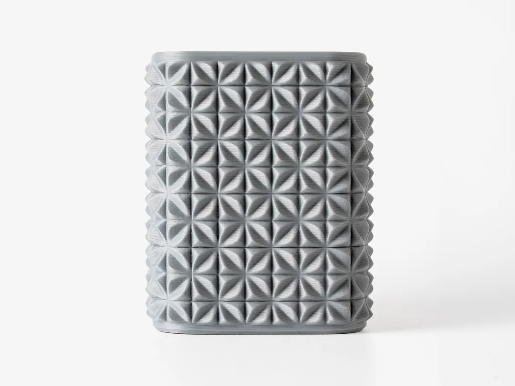 Подставка для ручек в форме алмаза