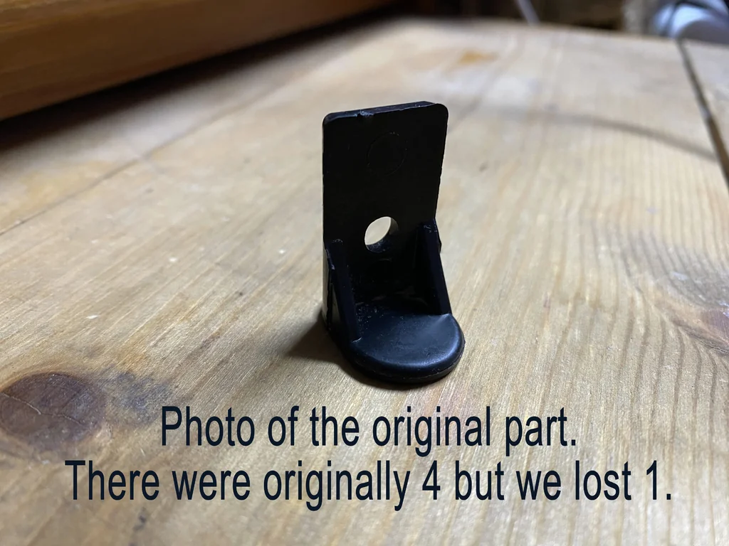 3D модель Кронштейн для раздвижной двери металлического сарая - фото 3