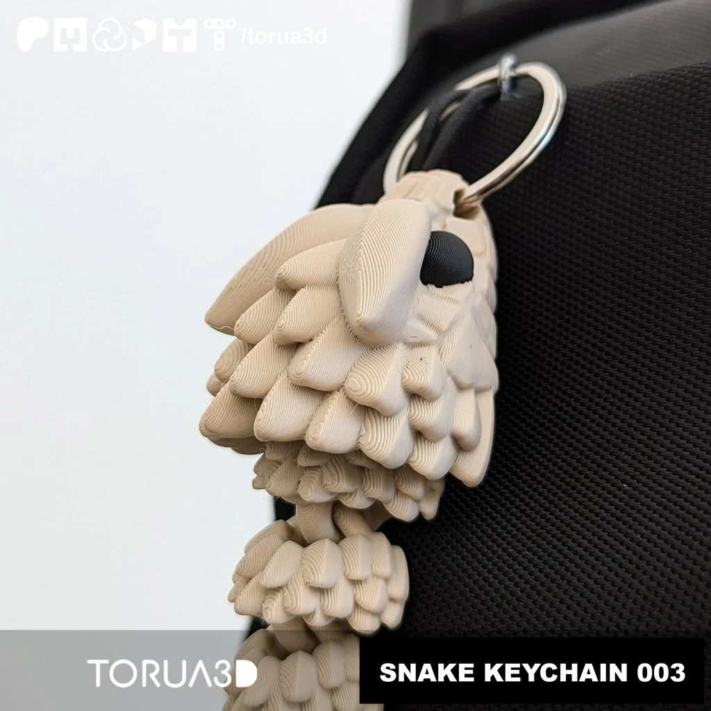 Гибкий змея-брелок 003 - Печать без поддержки