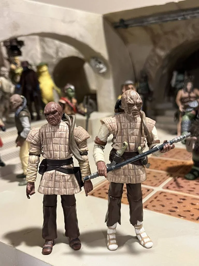 3D модель Модель QueeQueg: страж скифа с посохом и ножом - фото 6