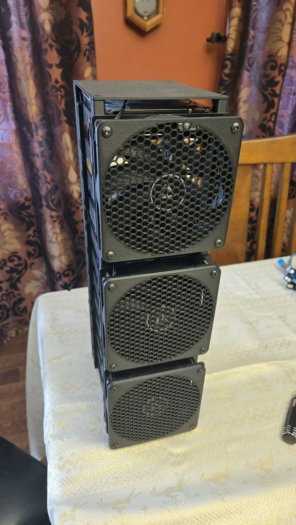 3D модель Модульный лоток для жестких дисков 3.5" - фото 3