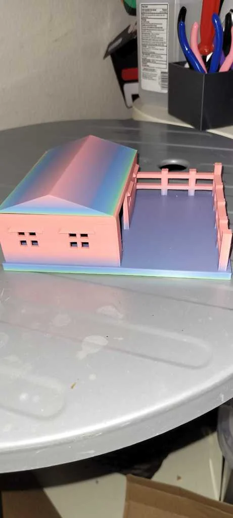 Домик для хомяка с ограждением