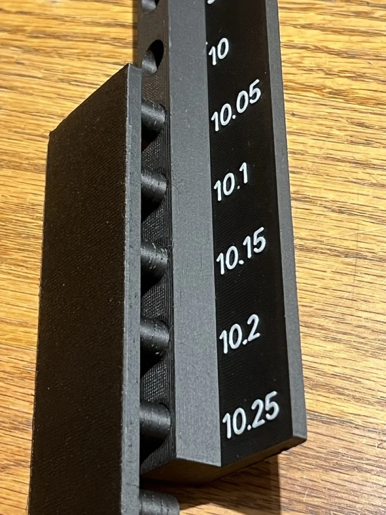 3D модель Калибровочный шаблон для штифтов и отверстий 10мм - фото 4