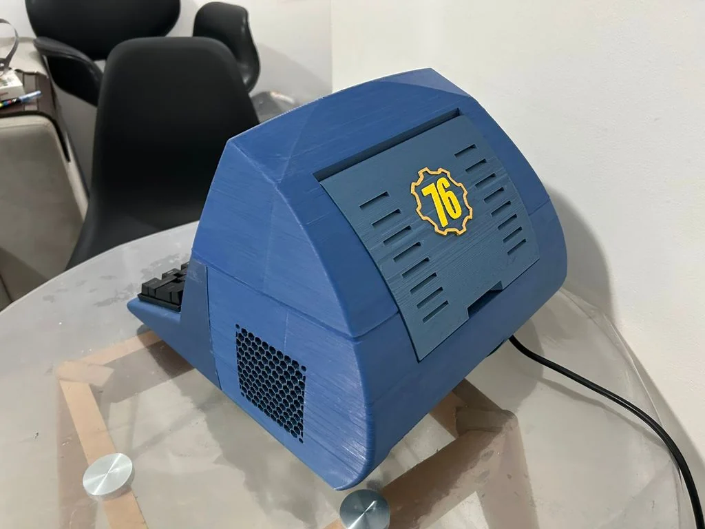MINI ITX Callisto 2 в тематике Fallout с Windows 10