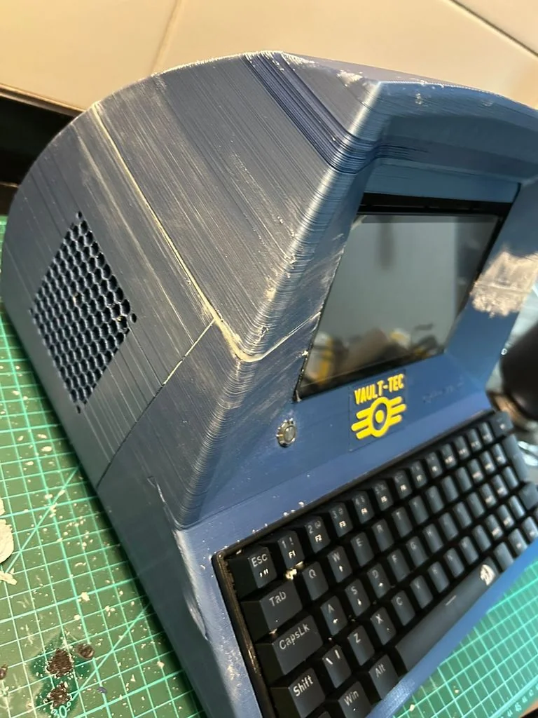MINI ITX Callisto 2 в тематике Fallout с Windows 10