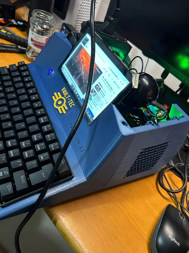 MINI ITX Callisto 2 в тематике Fallout с Windows 10