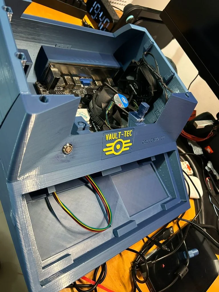 MINI ITX Callisto 2 в тематике Fallout с Windows 10