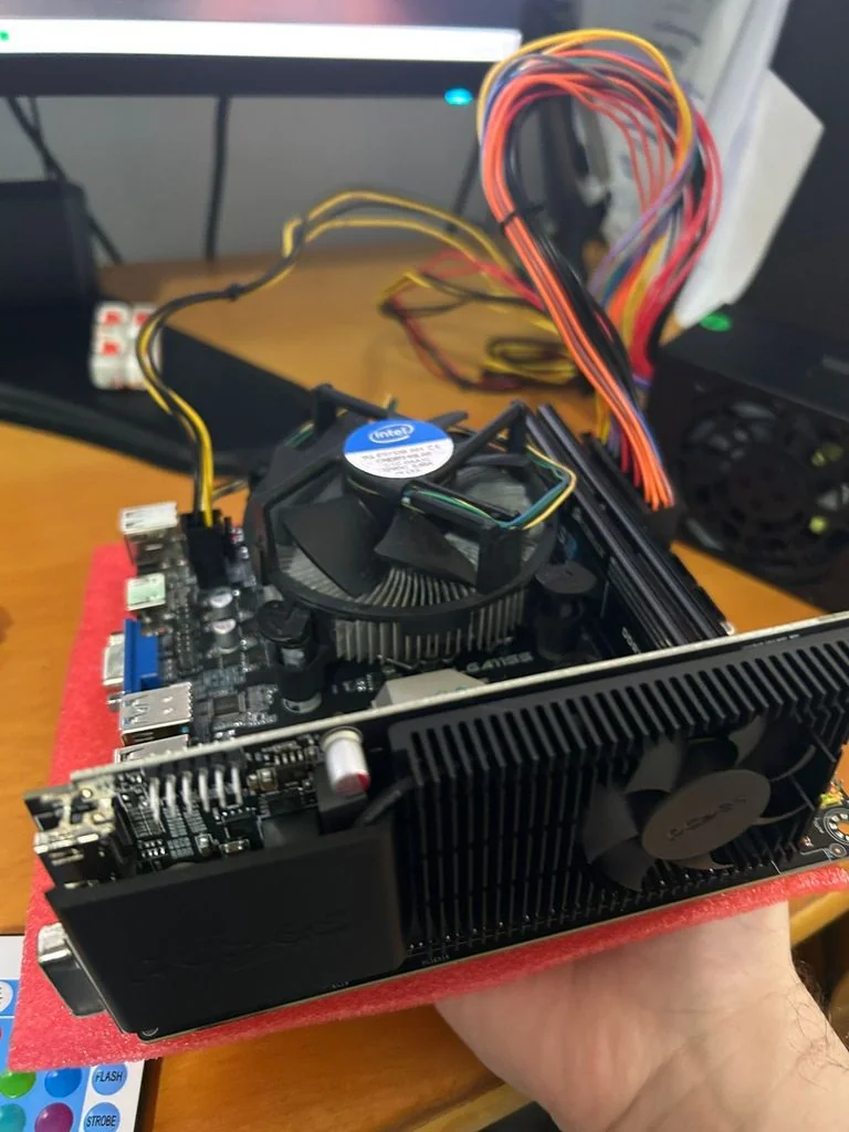 MINI ITX Callisto 2 в тематике Fallout с Windows 10