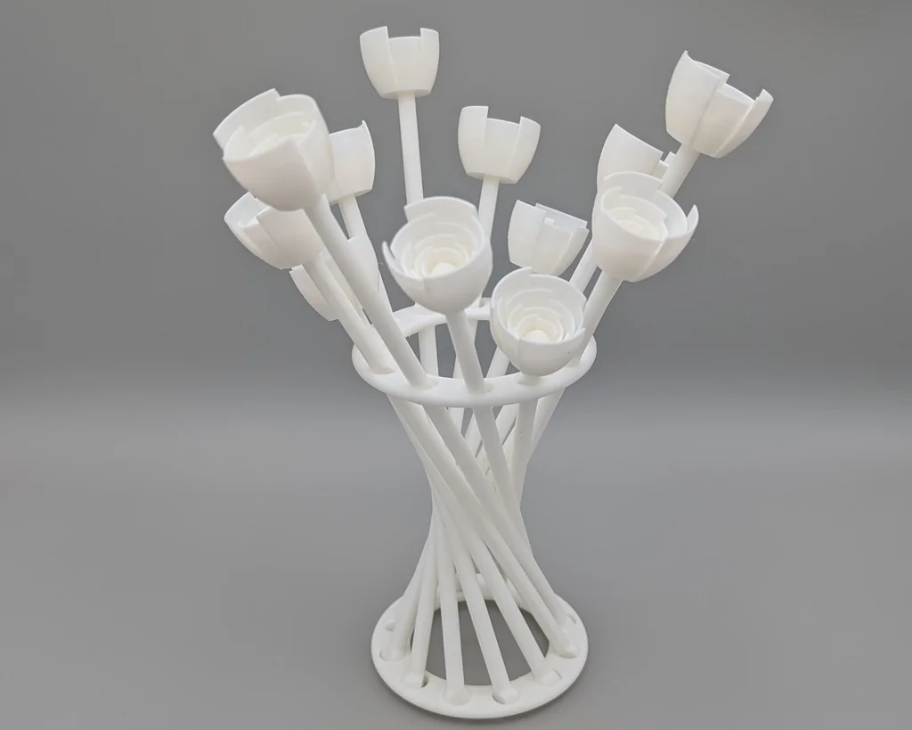 Гиперболоидный букет на День святого Валентина