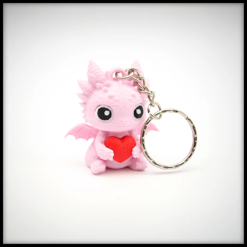Модель: Брелок и фигурка Дракончика Сердца