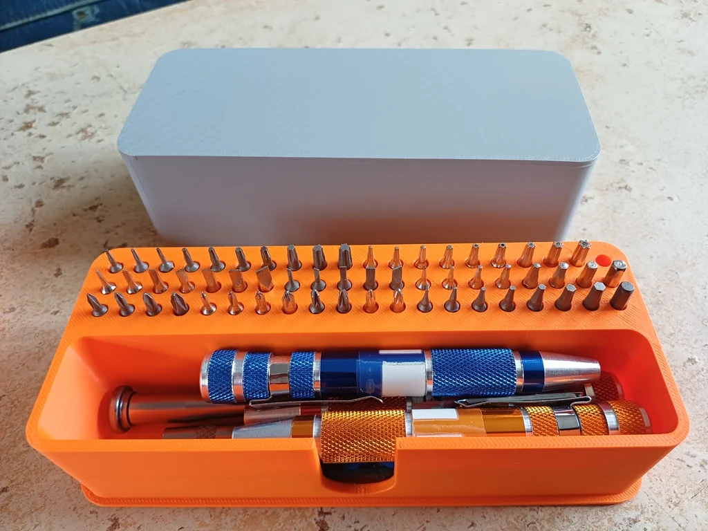 Коробка для бит с шестигранным наконечником 4 мм