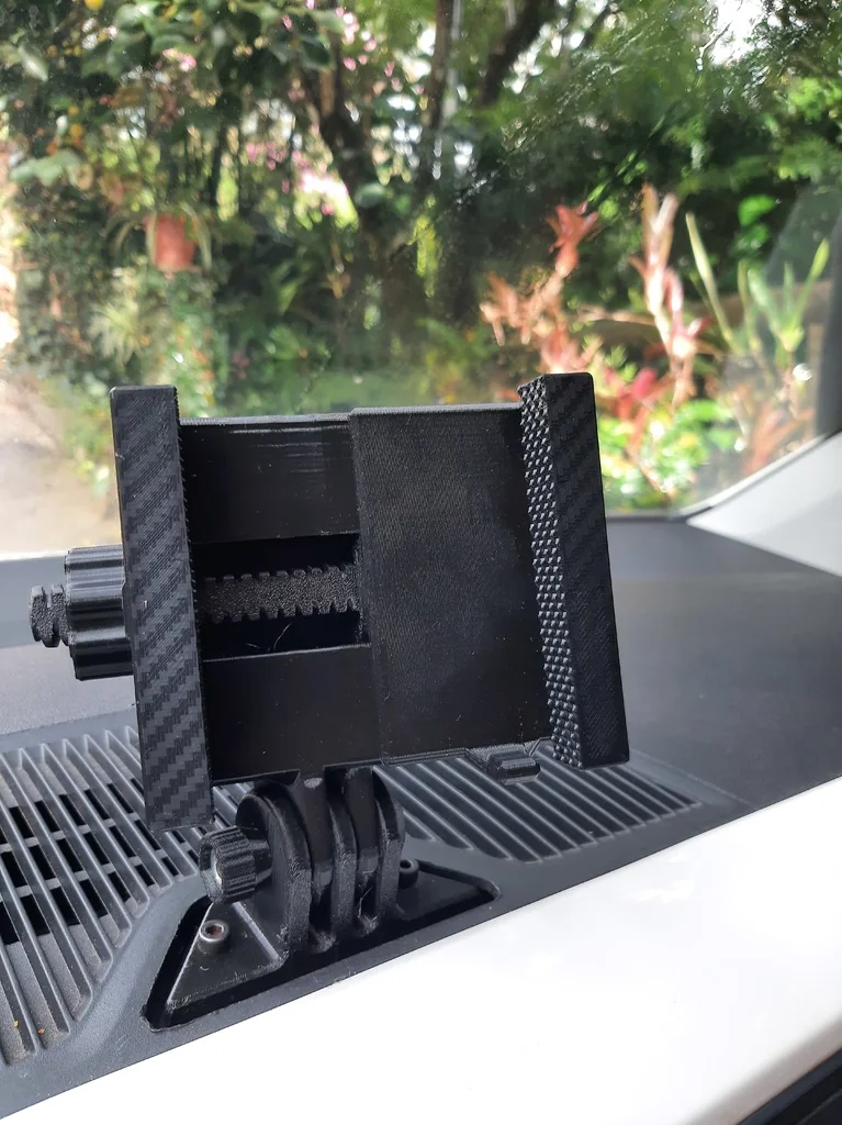 3D модель Крепление для мобильного телефона в автомобиле - фото 4