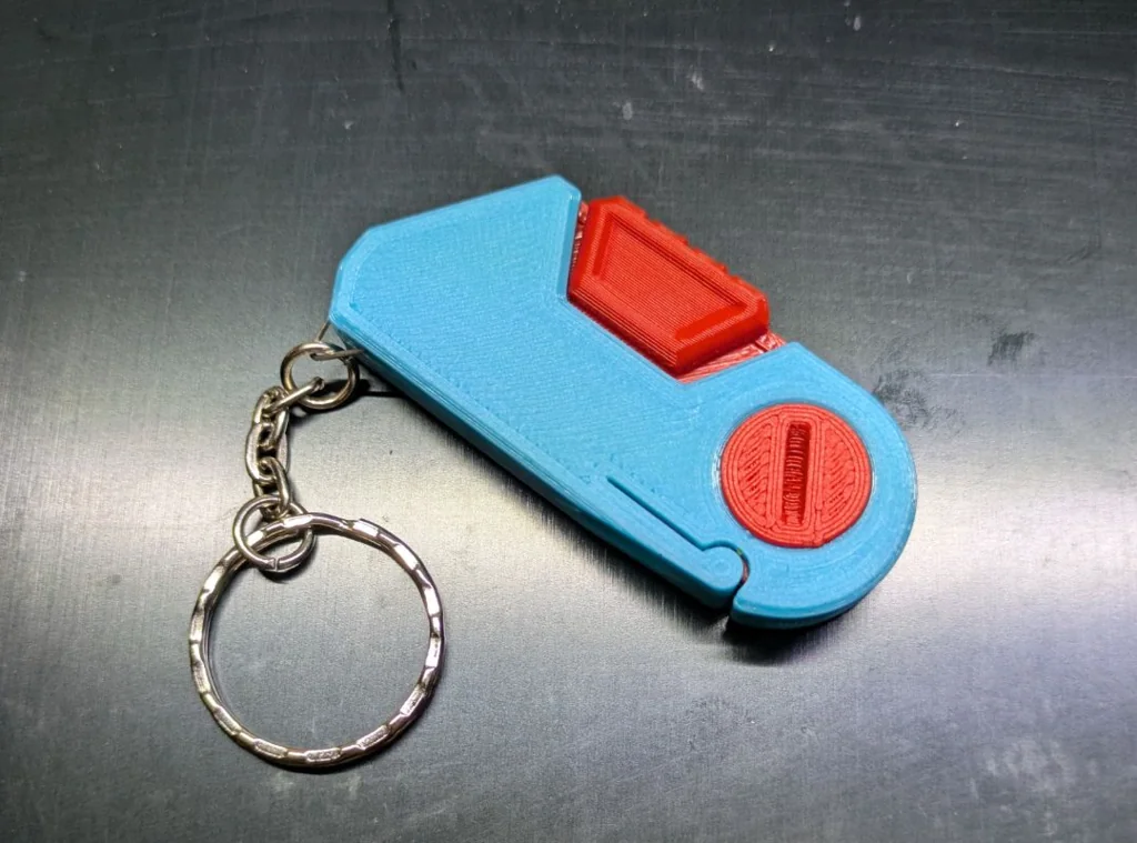 Компактный утилитарный нож