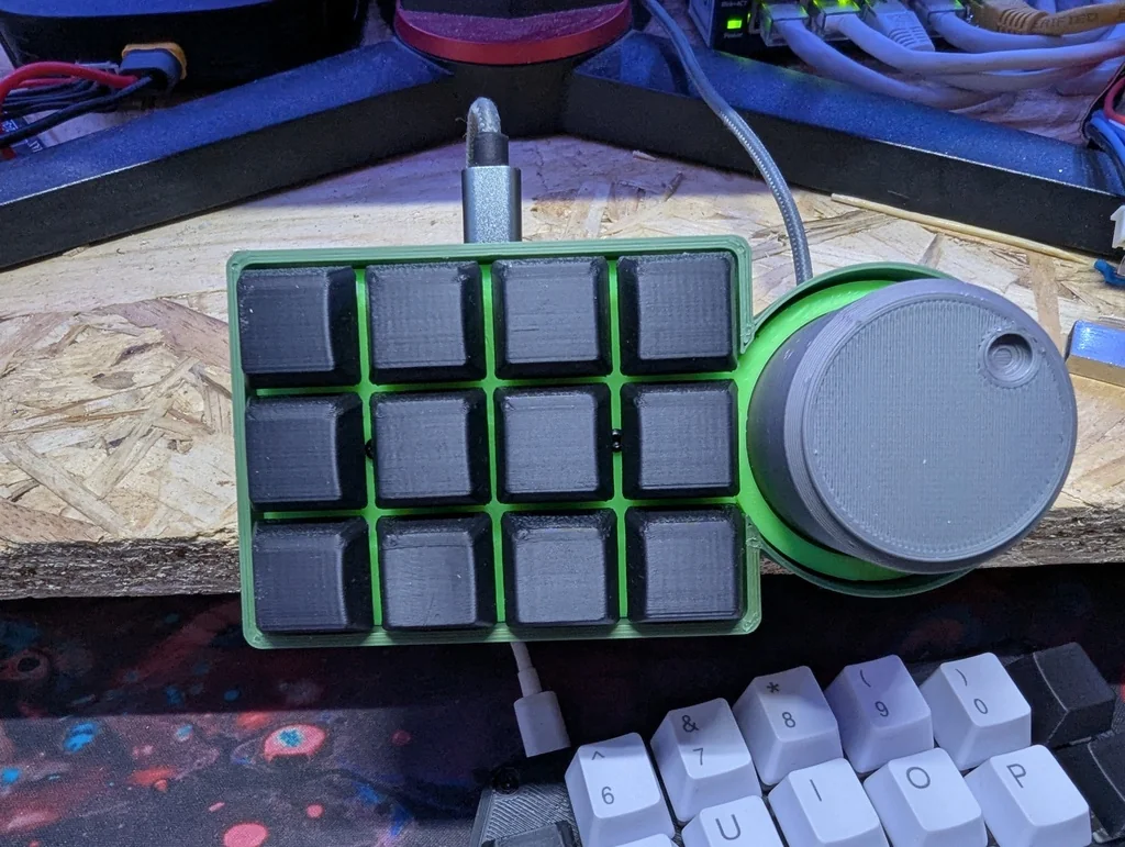 4x3 Макропад с Регулятором Громкости